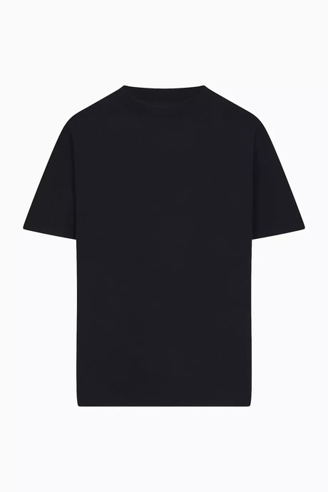 Black essential tee